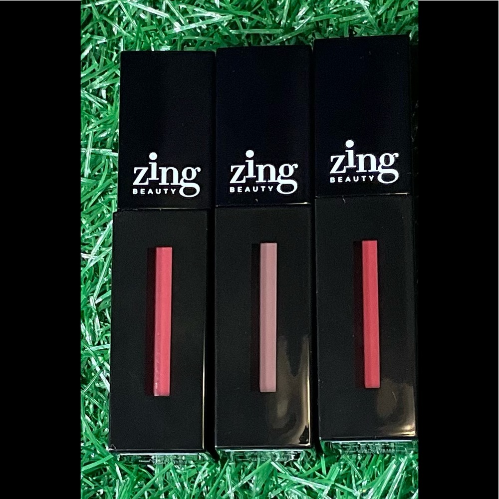 NWT 3 Lipstick Bundle 💄